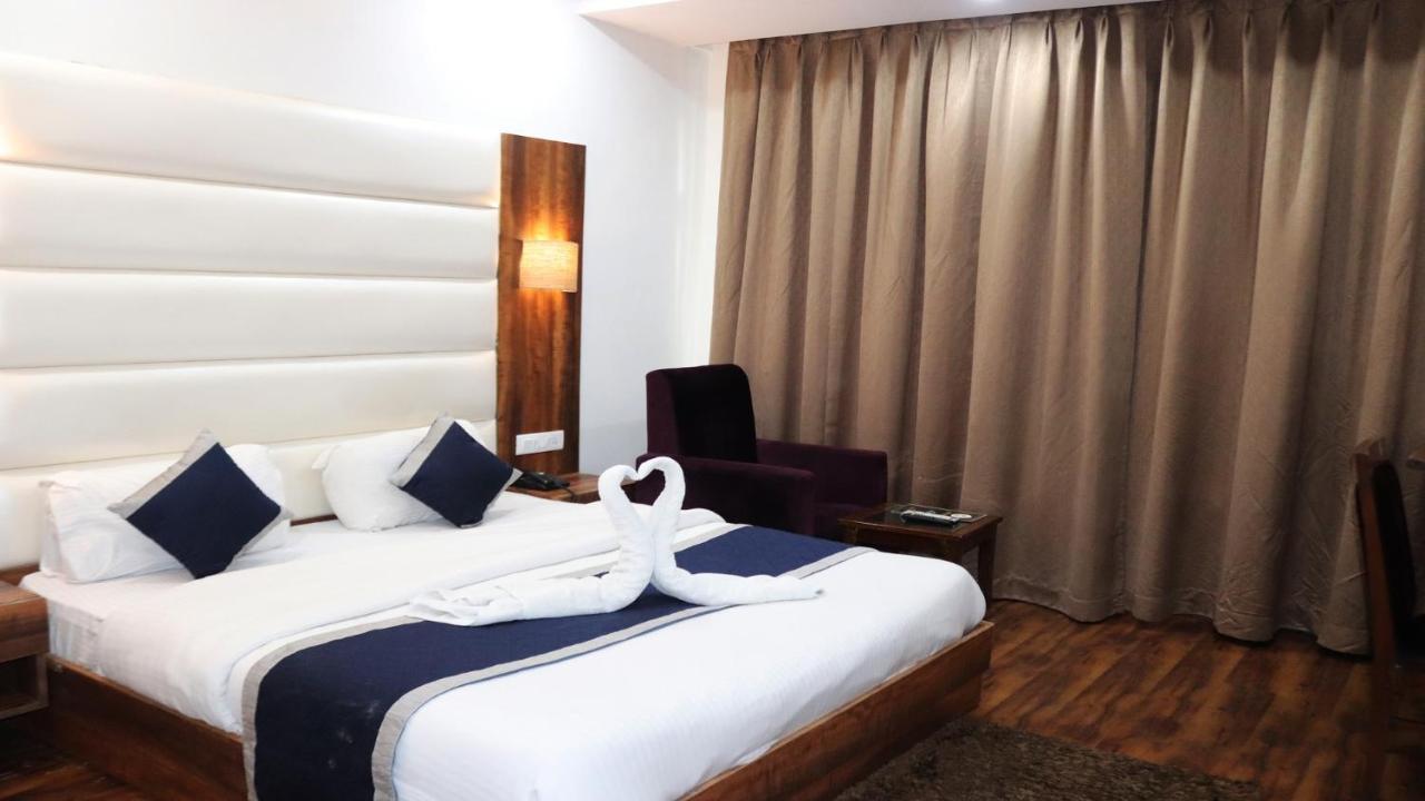Hotel Ak Continental - Mcleodganj à Dharamshala Extérieur photo