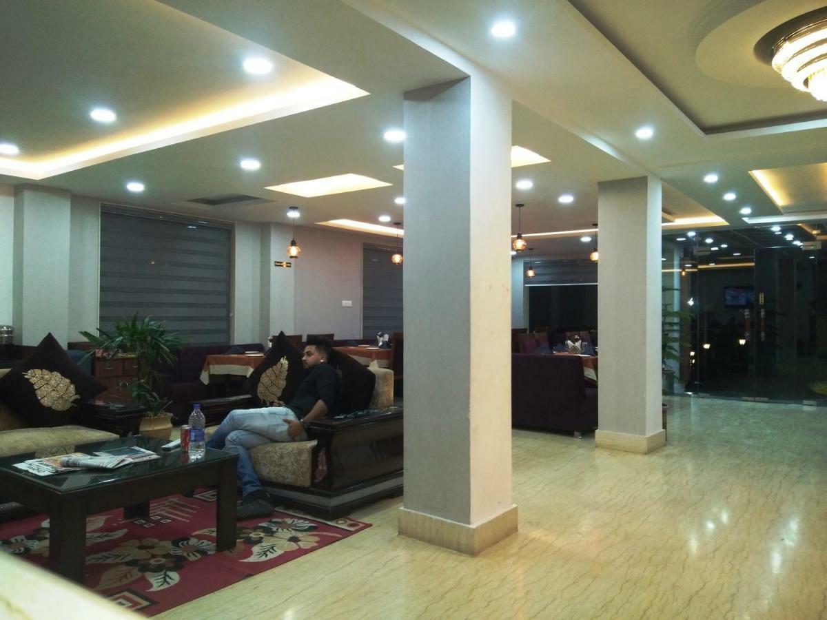 Hotel Ak Continental - Mcleodganj à Dharamshala Extérieur photo